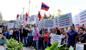 Protests in front of the Hungarian Embassy in Beirut